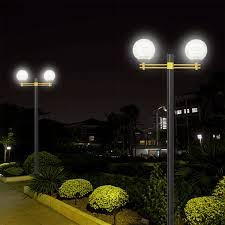Đèn LED trang trí ngoài trời là gì?